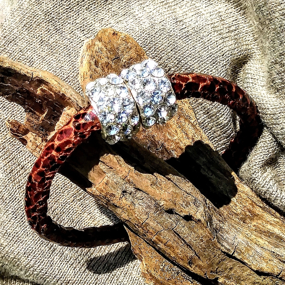 Brown braided leather bracelet w/rhinestone clasp
